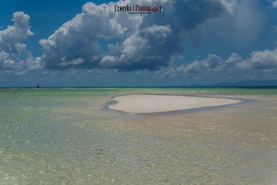 Palm Beach Hotel Гранд-Анс Экстерьер фото